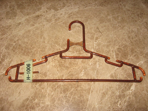 Hanger H-1006